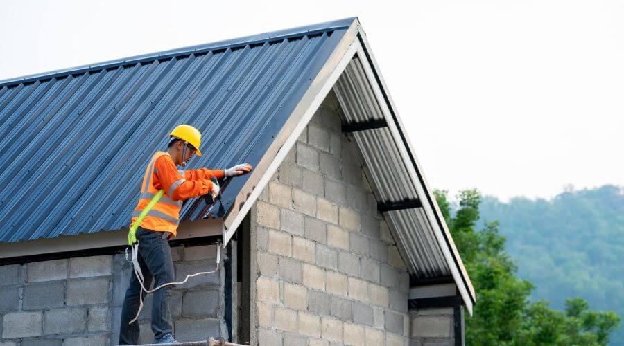 Expert new roof installation services in Klondike, TX